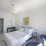 Отель Maresca 3*