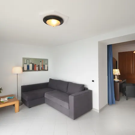 Maresca Hotel 3*