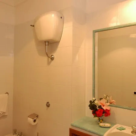 Hotel Maresca 3*
